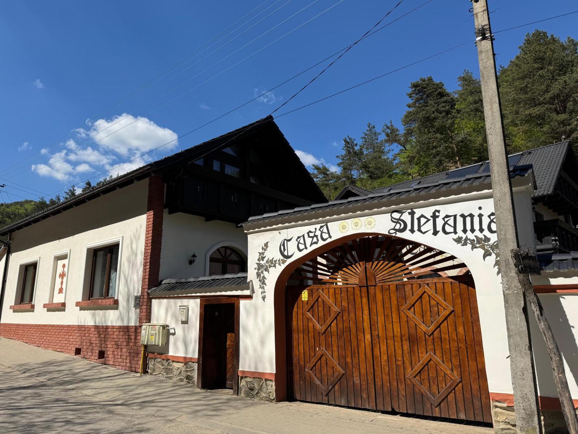 Отель Casa Stefania Телмачу Экстерьер фото