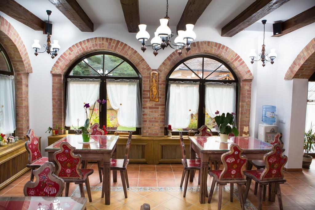 Отель Casa Stefania Телмачу Экстерьер фото