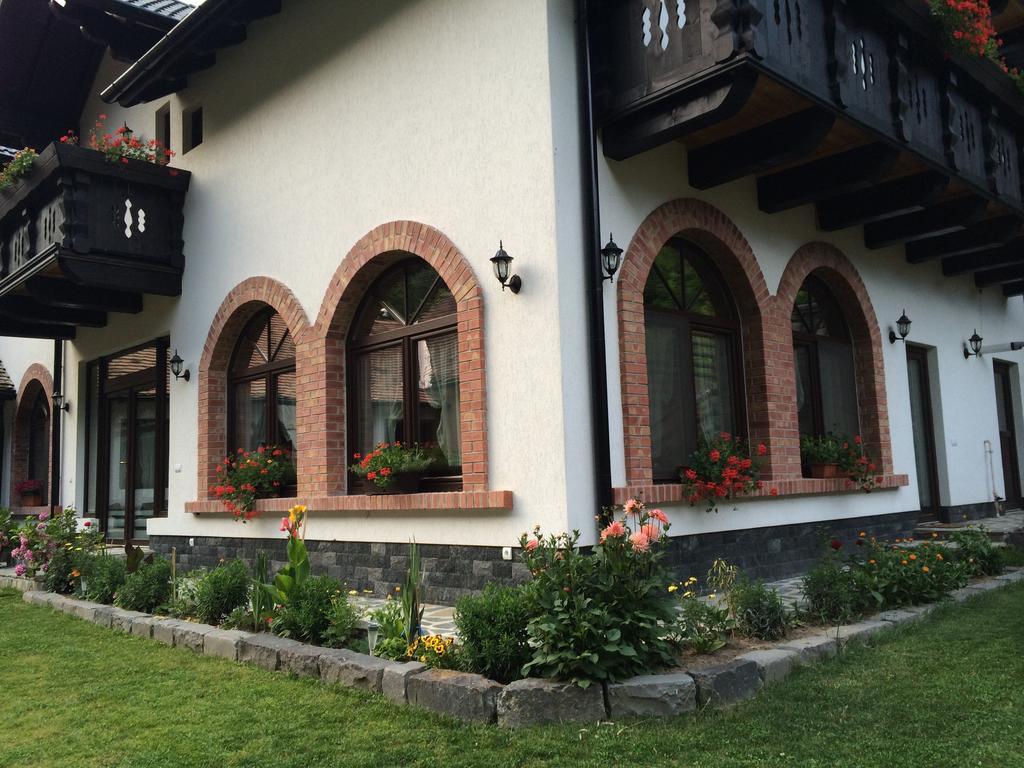 Отель Casa Stefania Телмачу Экстерьер фото